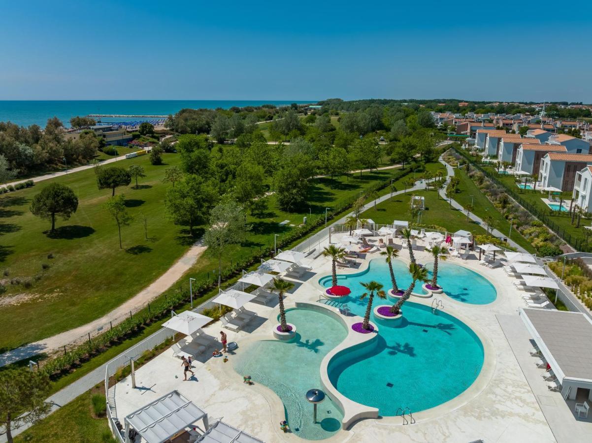 Pareus Beach Resort カオルレ エクステリア 写真